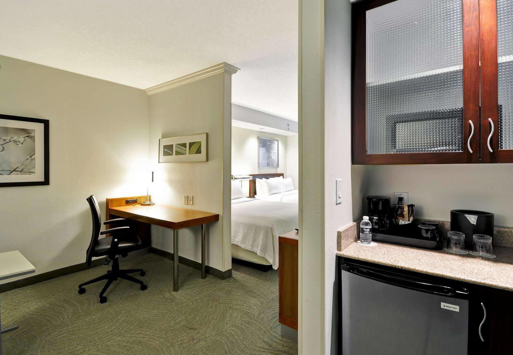 Springhill Suites Lexington Near The University Of Kentucky Zewnętrze zdjęcie