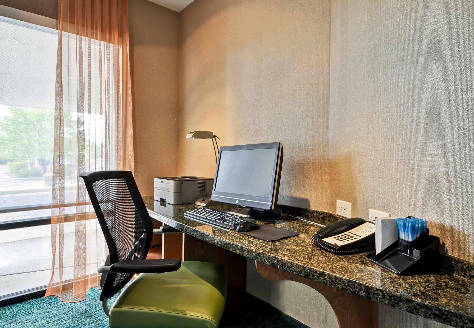 Springhill Suites Lexington Near The University Of Kentucky Zewnętrze zdjęcie